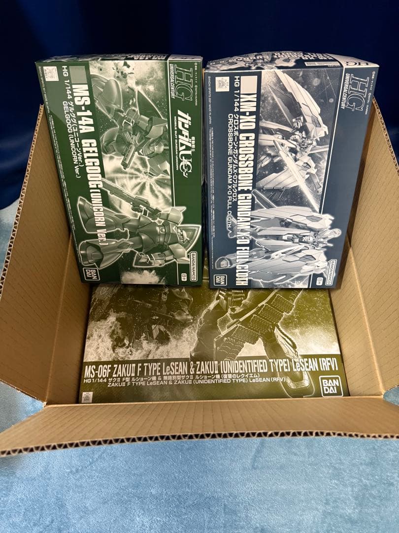 プレミアムバンダイ　HG ガンプラ プラモデル 3点セット