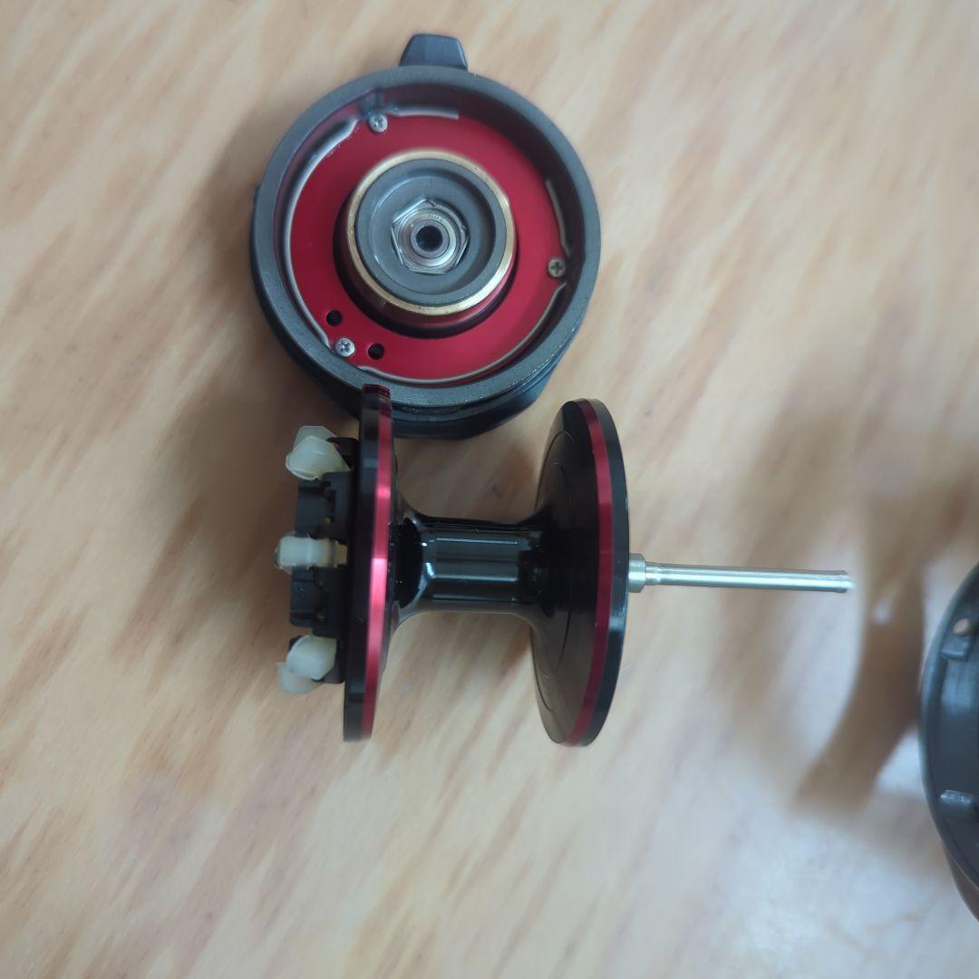 オ*ナ様 SHIMANO 24Scorpion MD 300XGLH ベイトリー