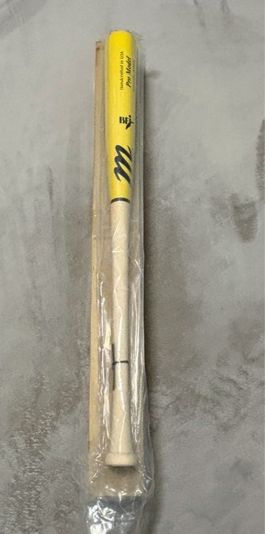 murucci 木製バット　84センチ