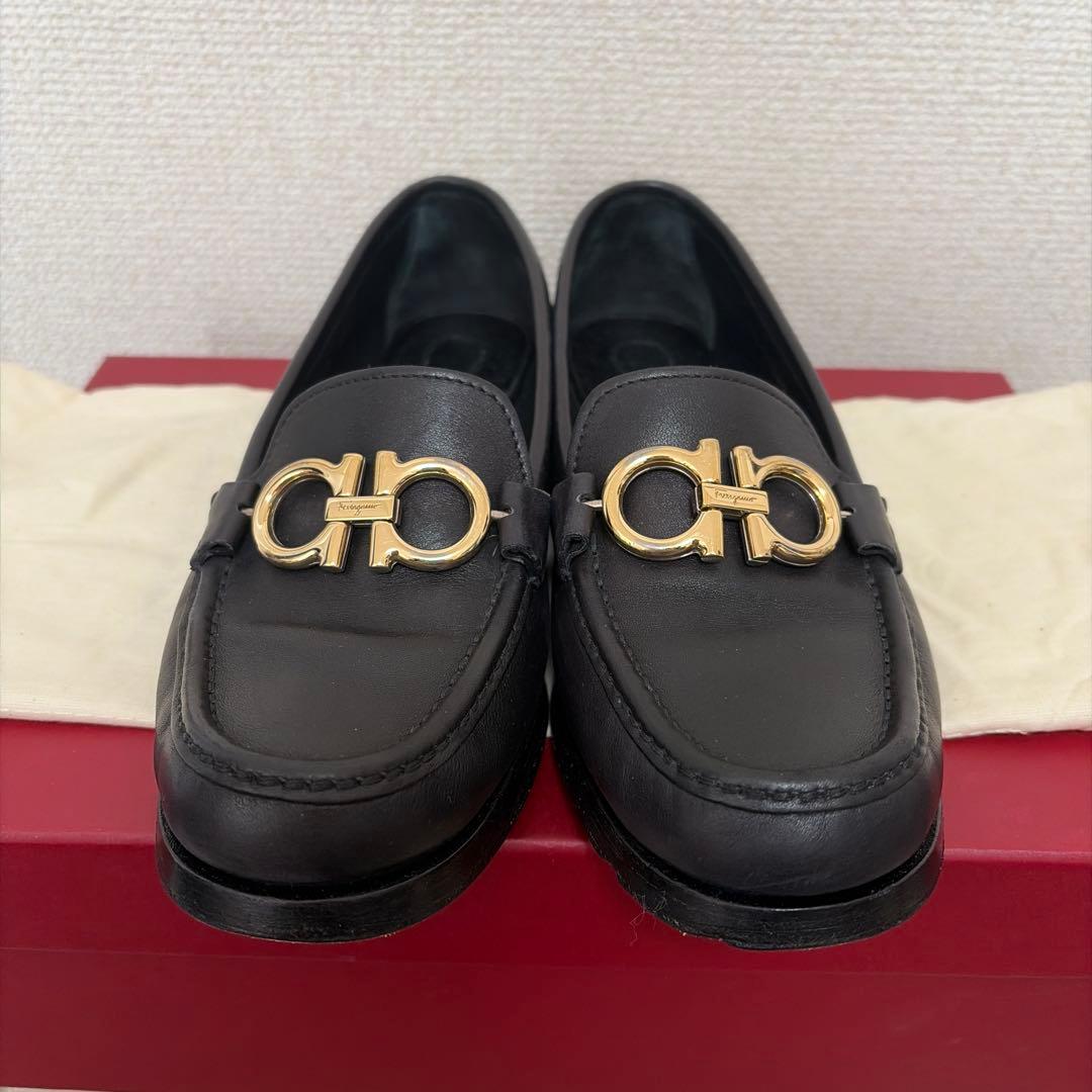 フェラガモ ローファー ガンチーニ　ROLO 51/2D フラット　シューズ