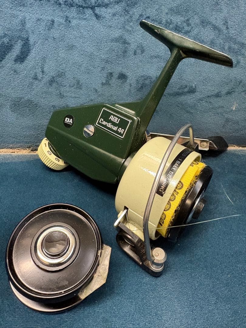 ABU Cardinal 44 スピニングリール