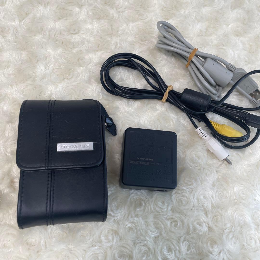 OLYMPUSオリンパス　コンパクトデジタルカメラ　μ-7040 箱付き