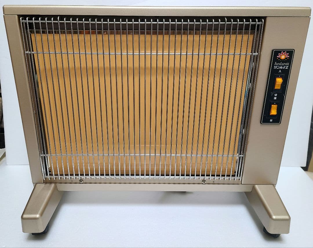サンルミエ 遠赤外線パネルヒーター キュート E800LS 過熱防止機能付き