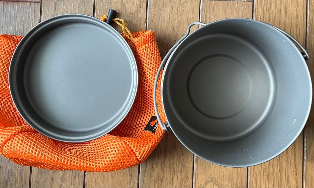 トークス ウッドバーニングストーブ と1600 と1100チタンポットのセット