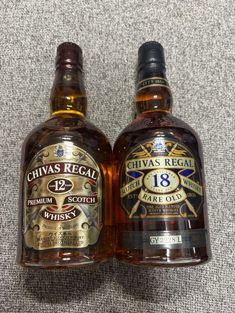 CHIVAS REGAL 12年 & 18年 未開封　セット販売　古酒　送料込み