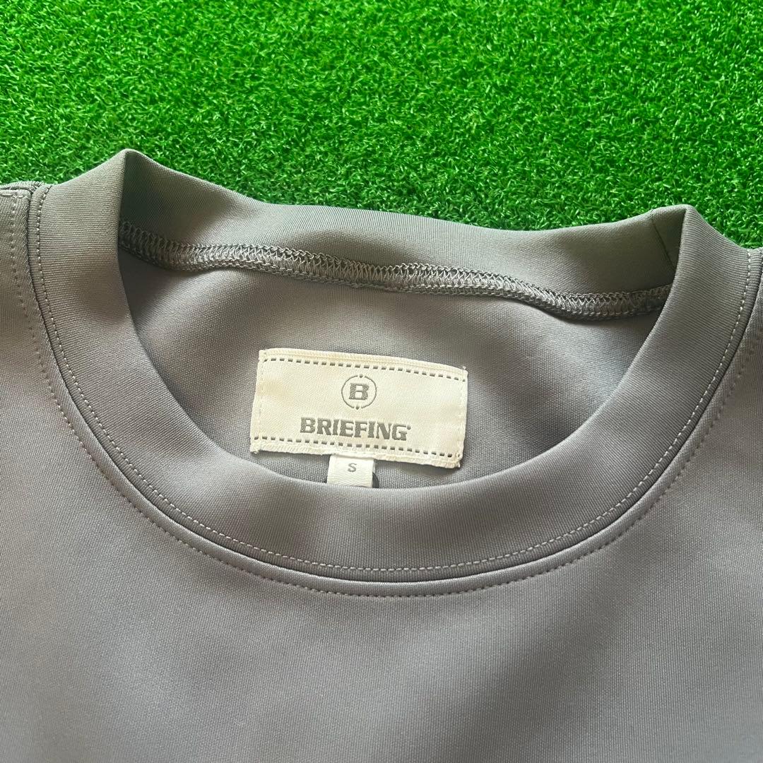 人気商品！BRIEFING ブリーフィング 3Dロゴクルーネック グレー