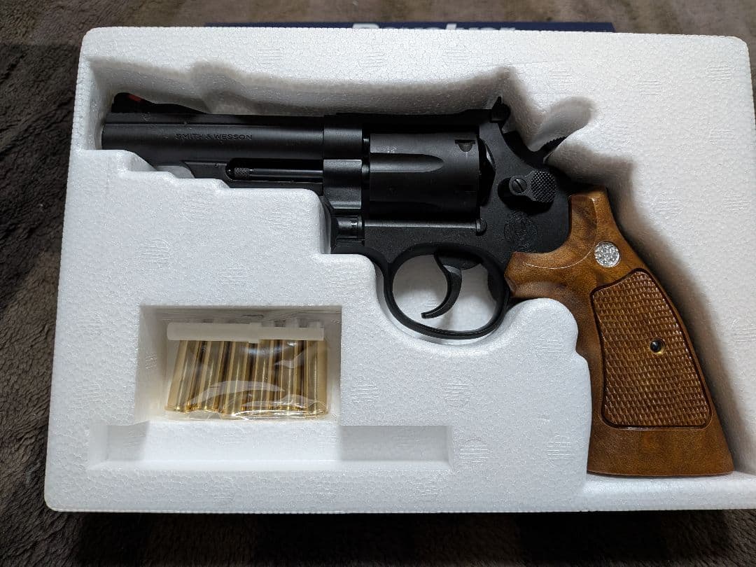 S&W M19 4インチ コンバットマグナム ヘビーウェイト　モデルガン