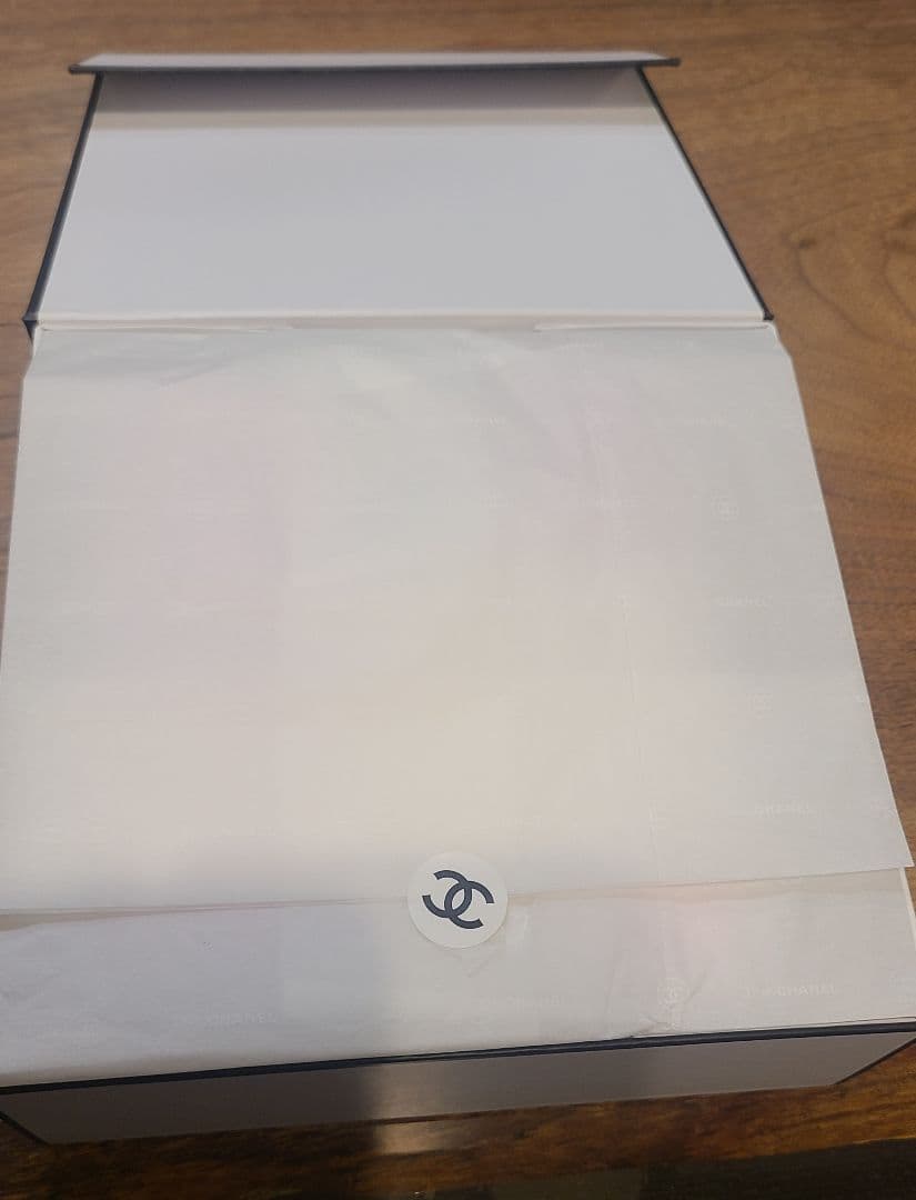 CHANELシャワージェル　　200mlCHANELモイスチャーミスト100ml