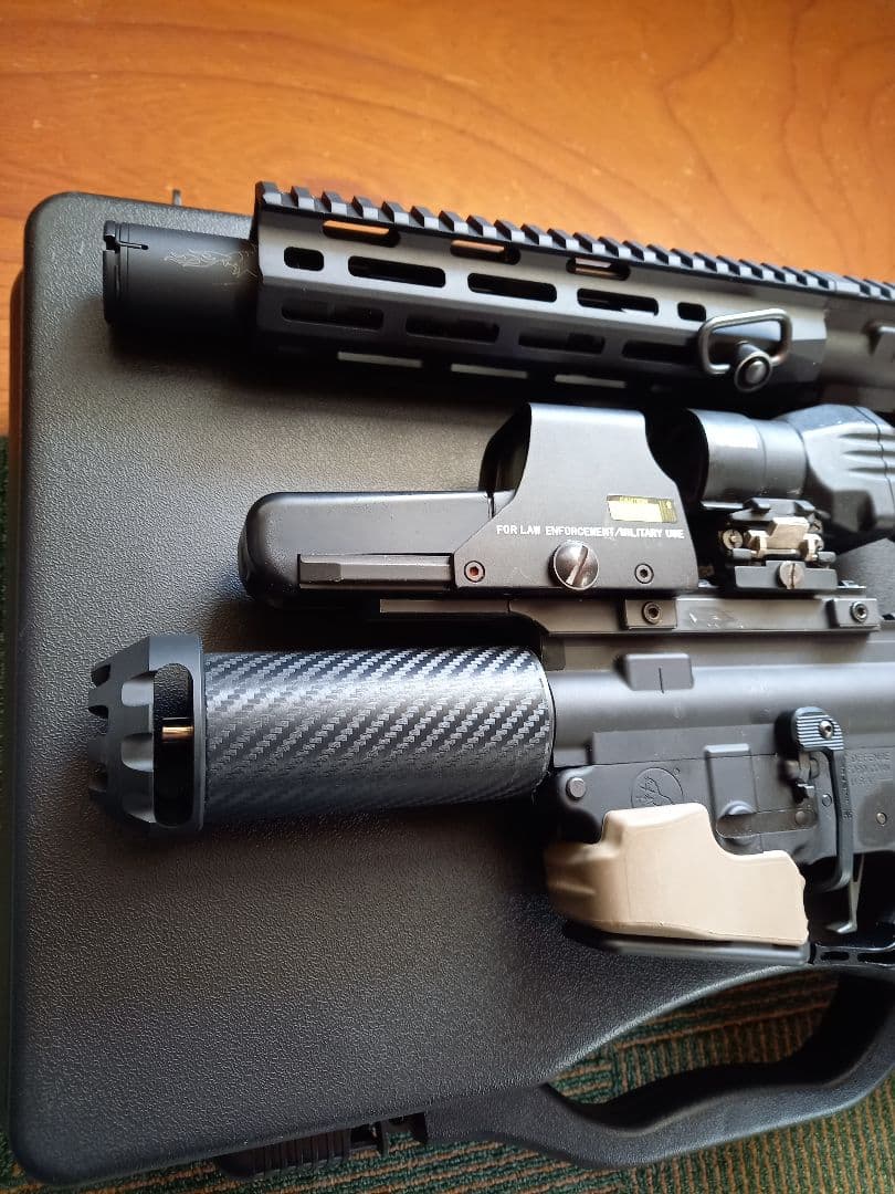 東京マルイ　MWS ショートガスガン ブラック/タン 光学機器付き　アッパー付き