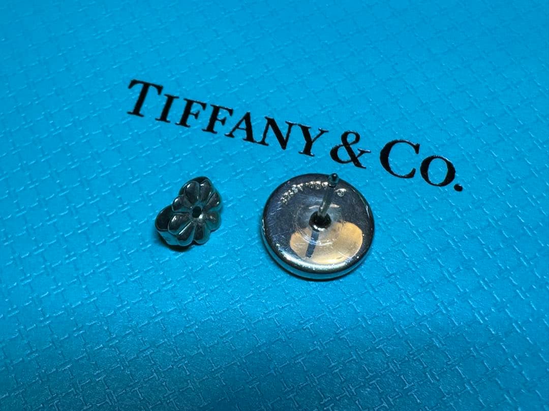Tiffany & Co. リターントゥ　ピアス