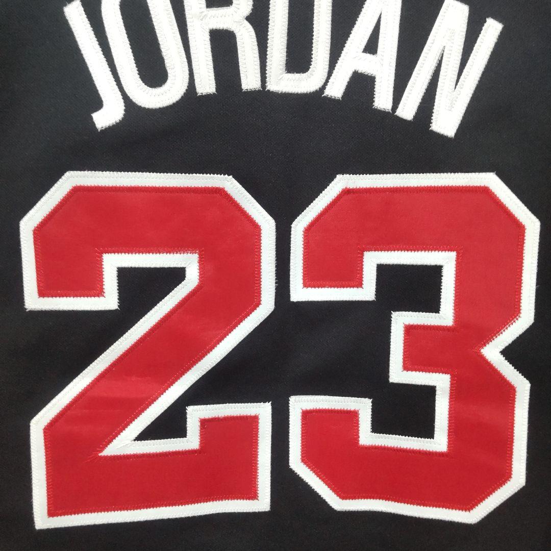 【サニー猫】mitchell&ness シカゴブルズ JORDAN #23