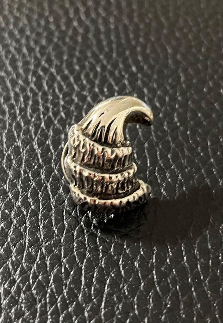 クロムハーツ　Chrome Hearts クロウ　ピンバッジ　ピン