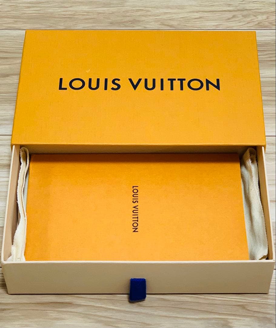 【新品】ルイヴィトン レフィル カルネ リーニュ ノートブック　手帳　入学祝い