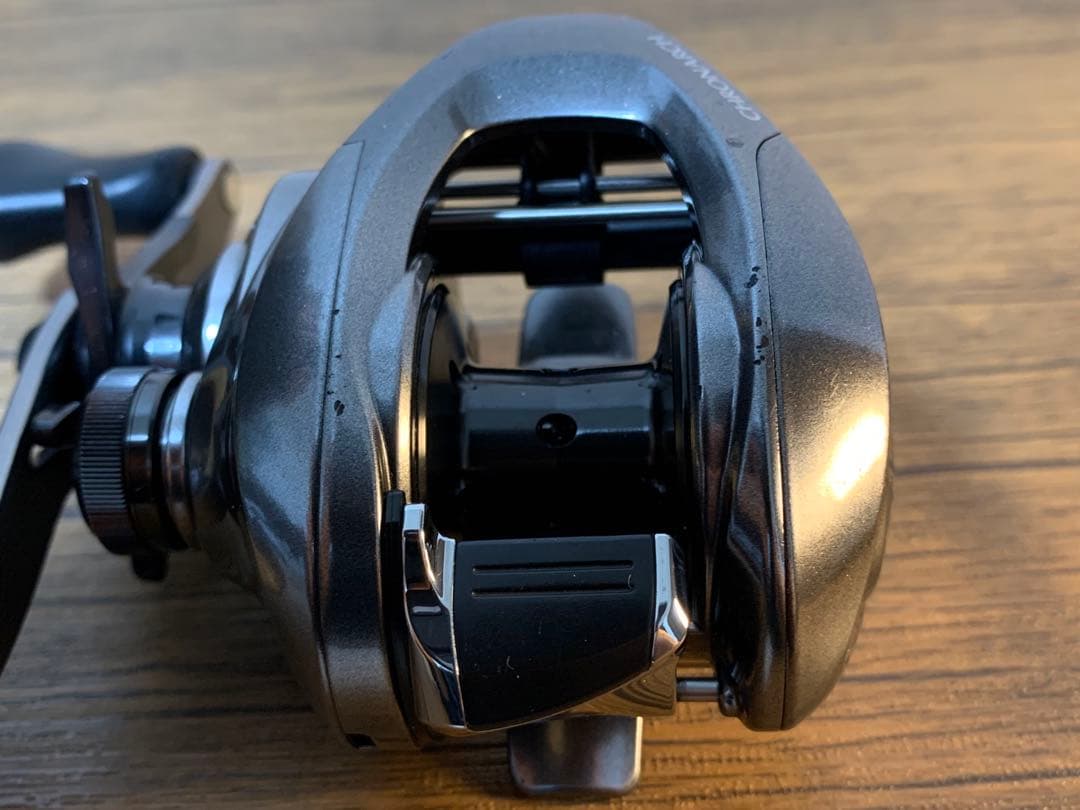 シマノ17クロナーク MGL 151HG 左ハンドル