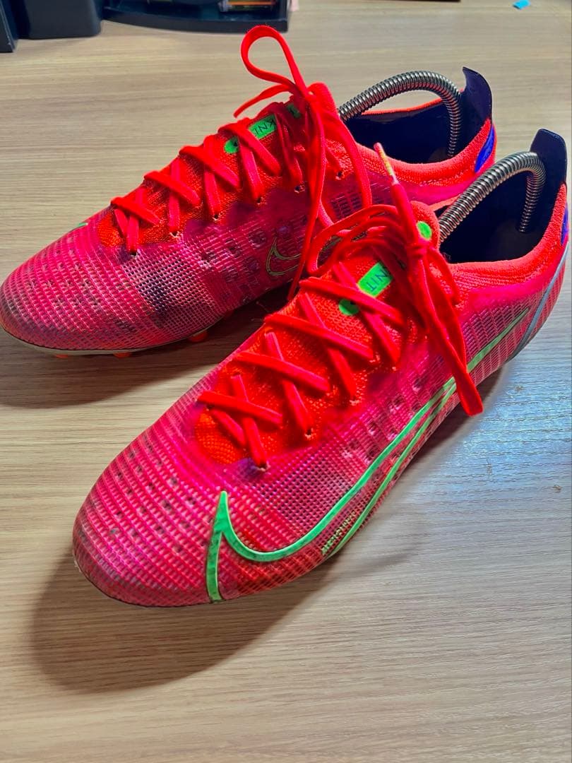 【極美品】NIKE マーキュリアル ヴェイパー 14 エリート AG