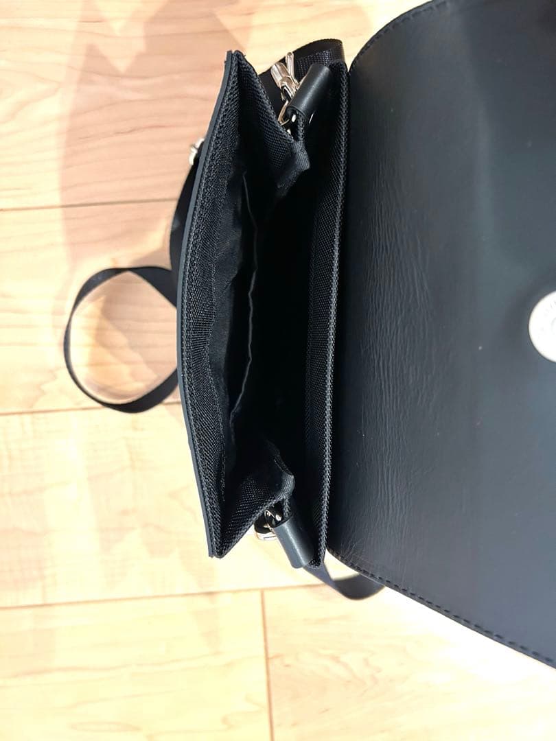 EJ SEAL ブラック/ブルー ショルダーバッグ