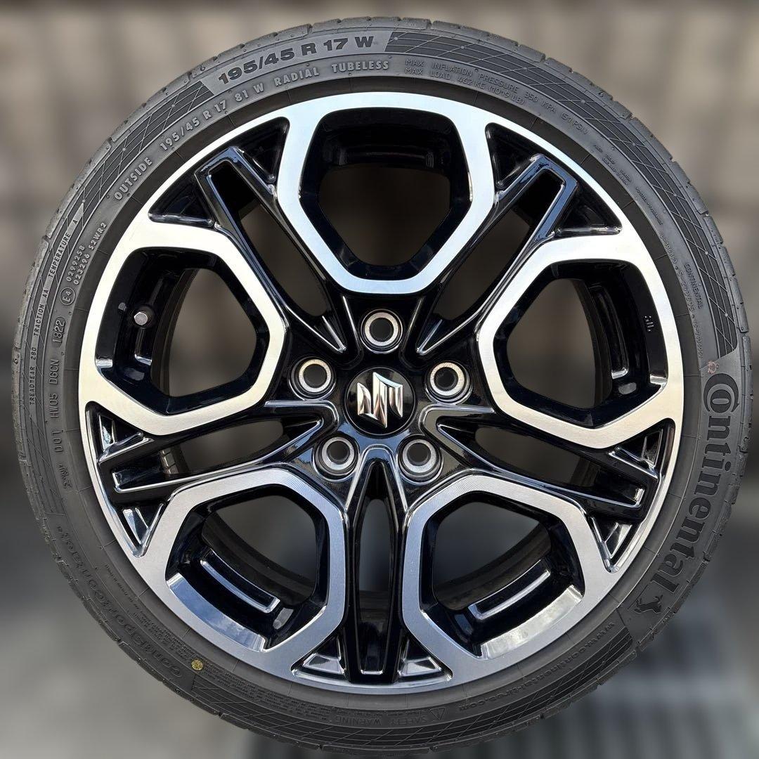 【極美品】スズキ スイフトスポーツ　zc33s 17インチ 4本