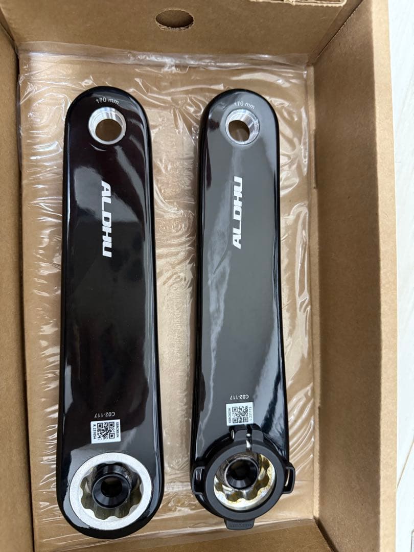 ROTOR Aldhu carbon クランク170mm スピンドル付き