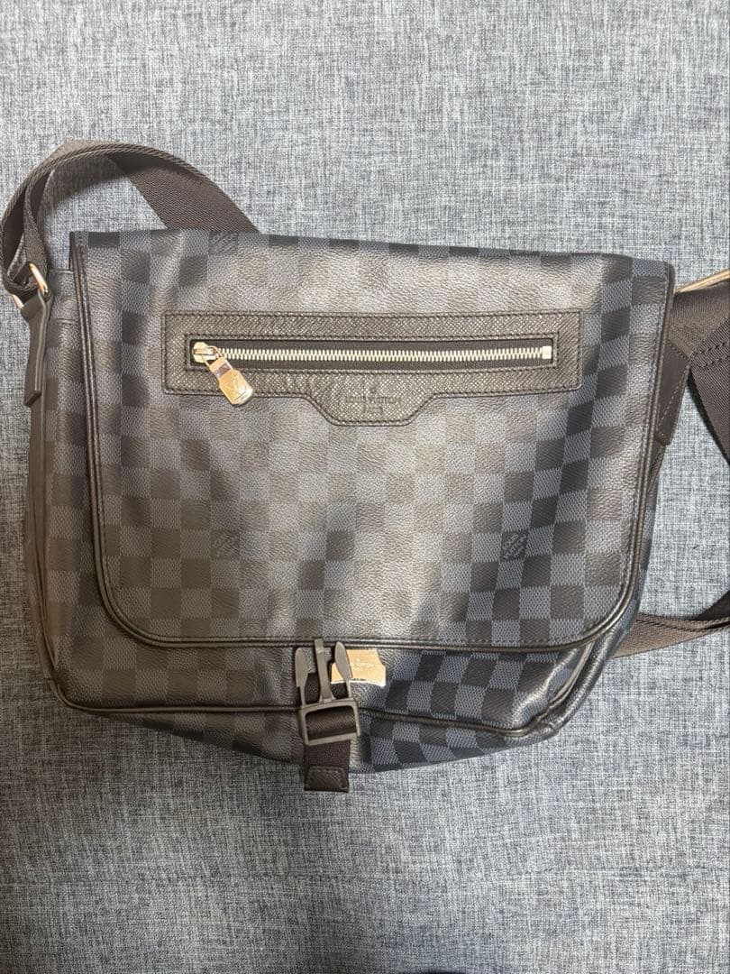 Louis Vuitton ダミエショルダーバッグ