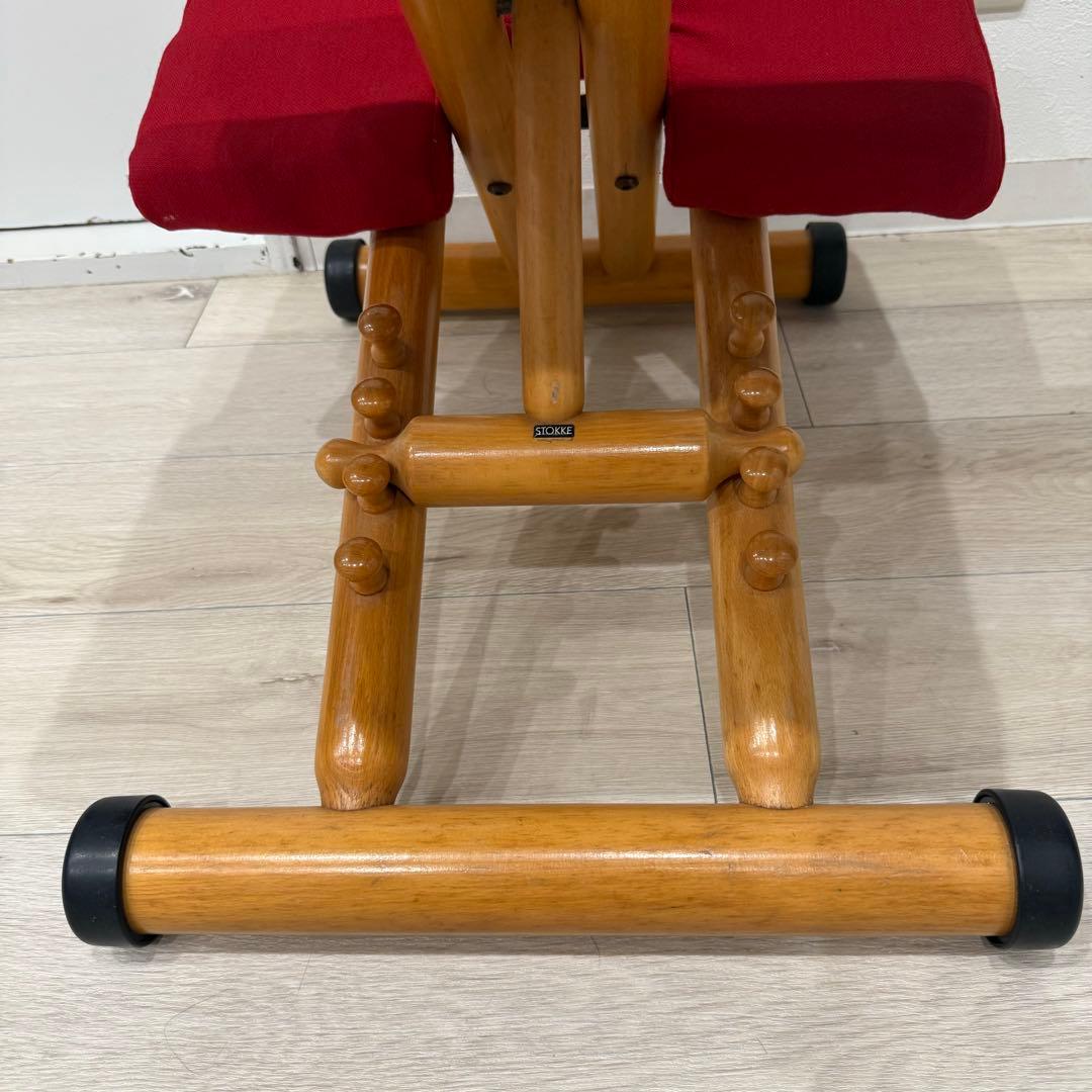 VARIER STOKKE ヴァリエール　ストッケ　バランスチェア　赤