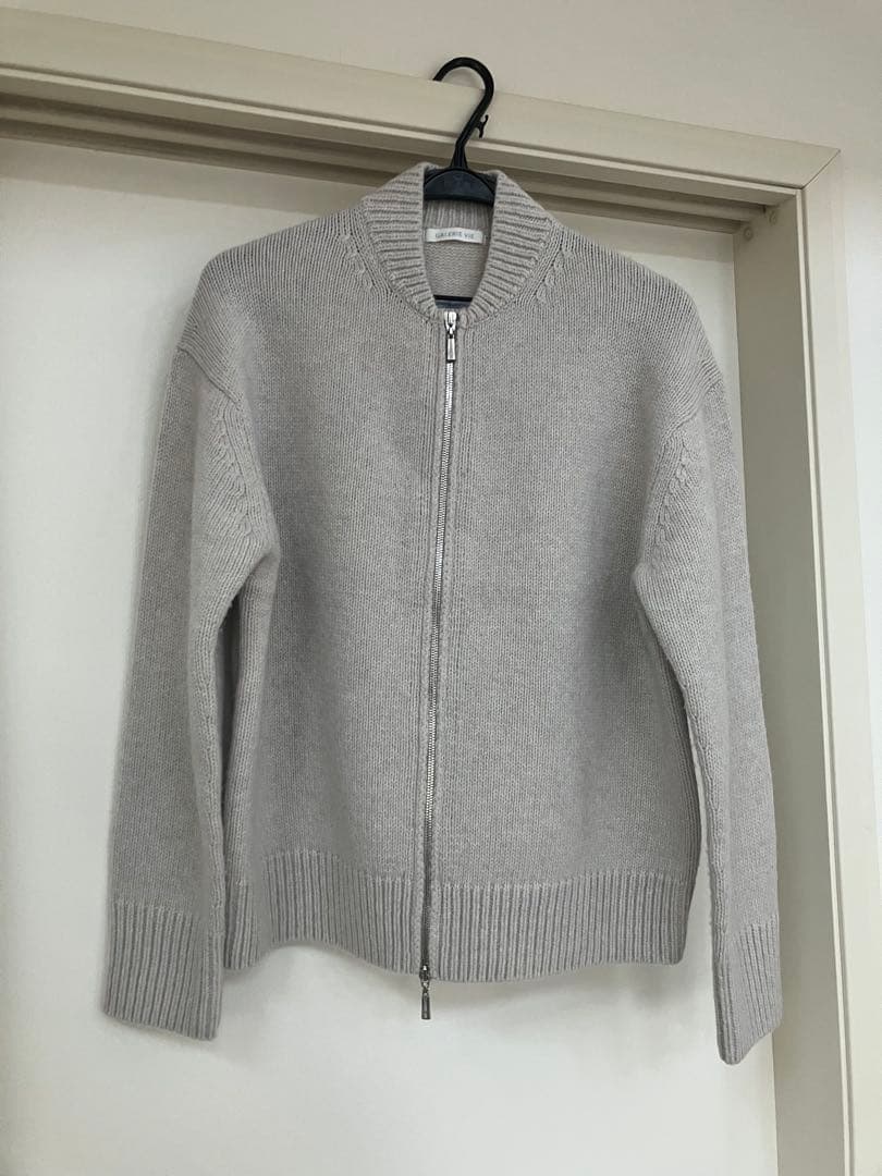 ギャルリヴィーニットプルゾン