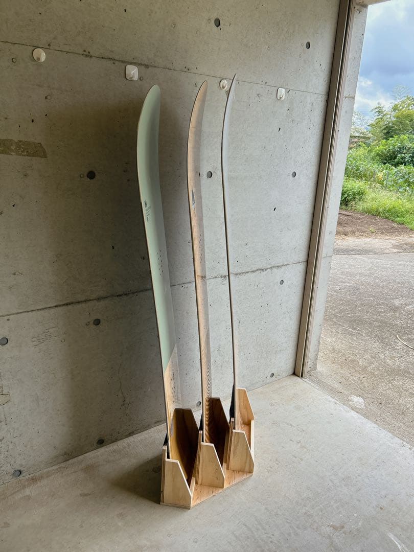 [注文受付ページ]スノーボード　ディスプレイスタンド　3連