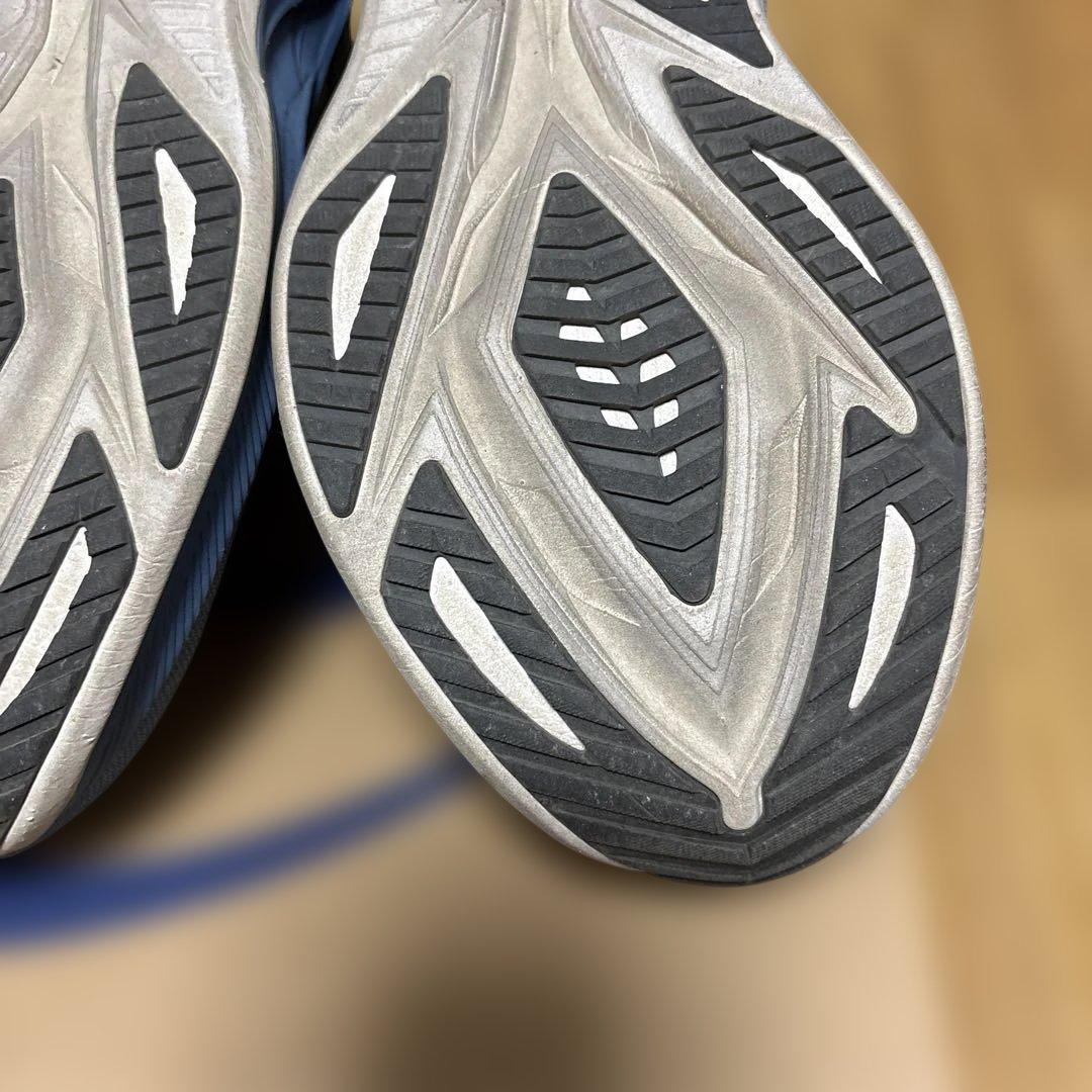 asics スーパーブラスト2 27.0