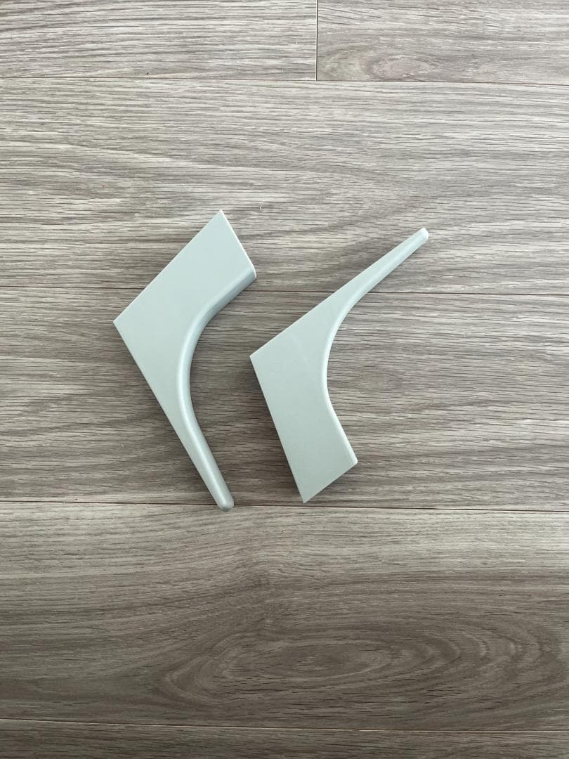 moji YIPPY イッピー 子供用ハイチェア クッション＆転倒防止パーツ付き