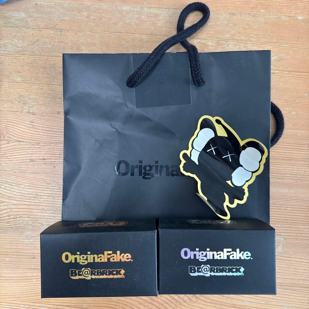 BE@RBRICK Original Fake KAWS チョロQ ベアブリック