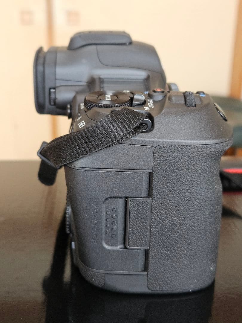 Canon EOS R5 Mark II (美品)ミラーレスカメラ