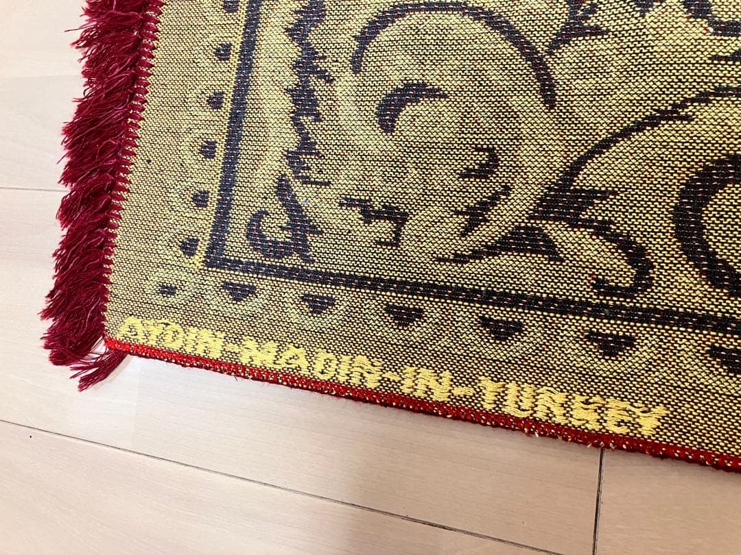 トルコ絨毯　150㎝×68㎝　おまけ付き