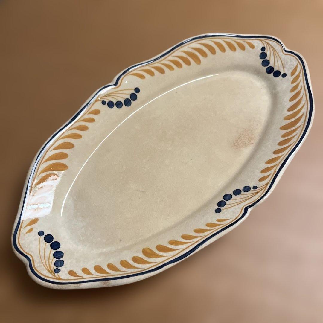 クレイユモントロー　ラヴィエ　オーバル皿アルザス　コウノトリの刻印　アンティーク