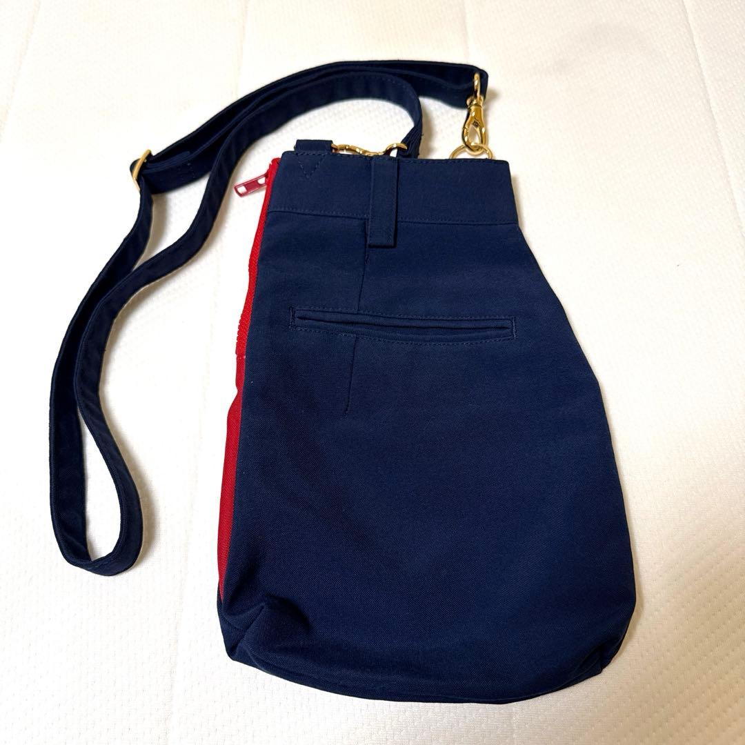 ディズニー サーキュレーティングスマイル ショルダーバッグ ノーチラスギフト