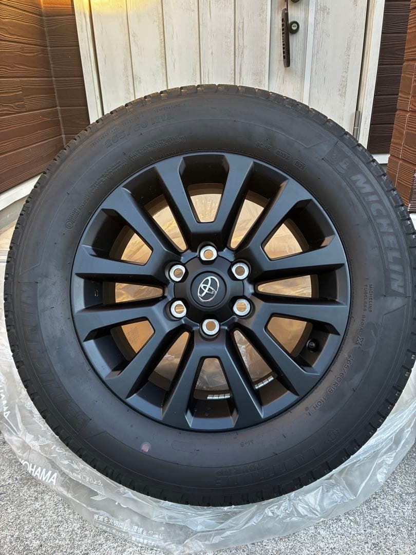 プラド150後期　マットブラックエディション　純正アルミ　新車外し