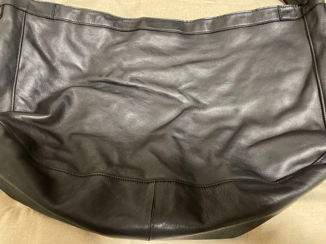 tenon ニュースペーパーバッグ BLACK