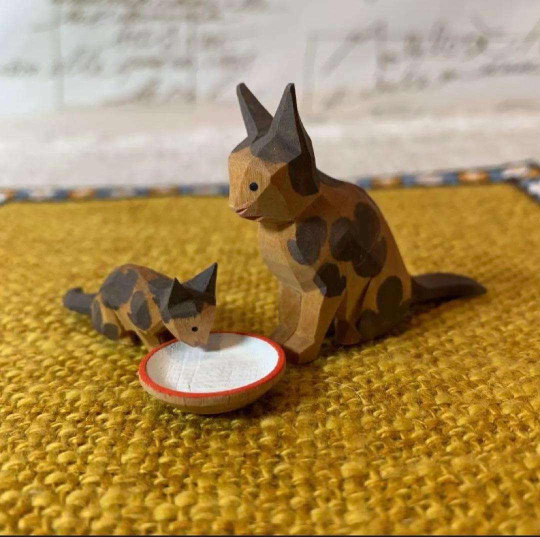 北欧ビンテージ　雑貨　デンマークの街並みとドイツ木製猫2点セットsaku