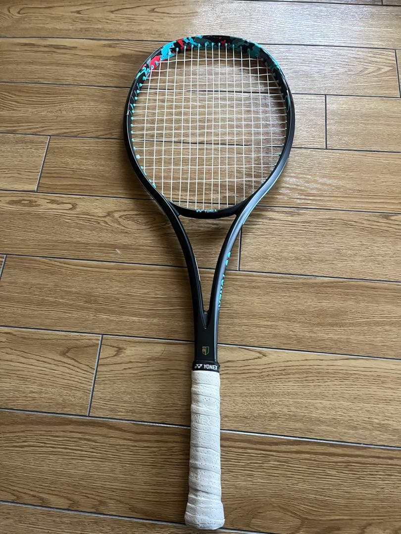 YONEX ジオブレイク 70 VS テニスラケット UL1