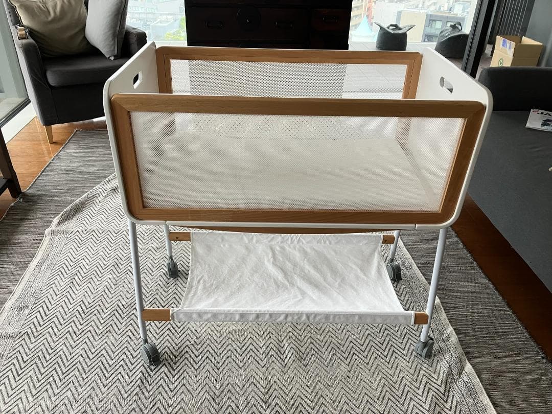 リリワゴン2 ホワイト ベビーベッド yamatoya