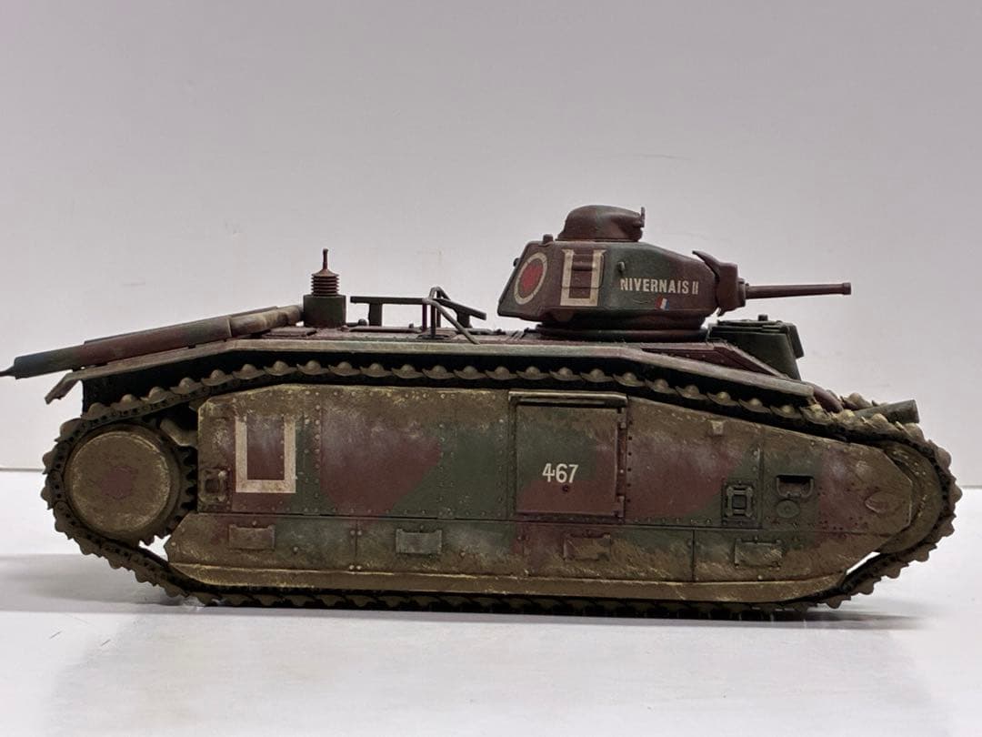 タミヤ 1/35 B1 bis 完成品 戦車　模型　プラモデル　フランス