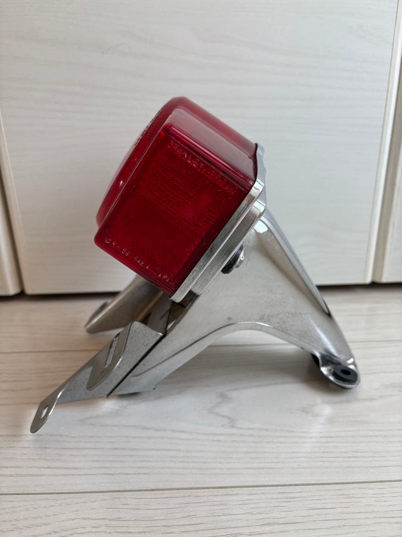 CB750FOUR テールライトASSY