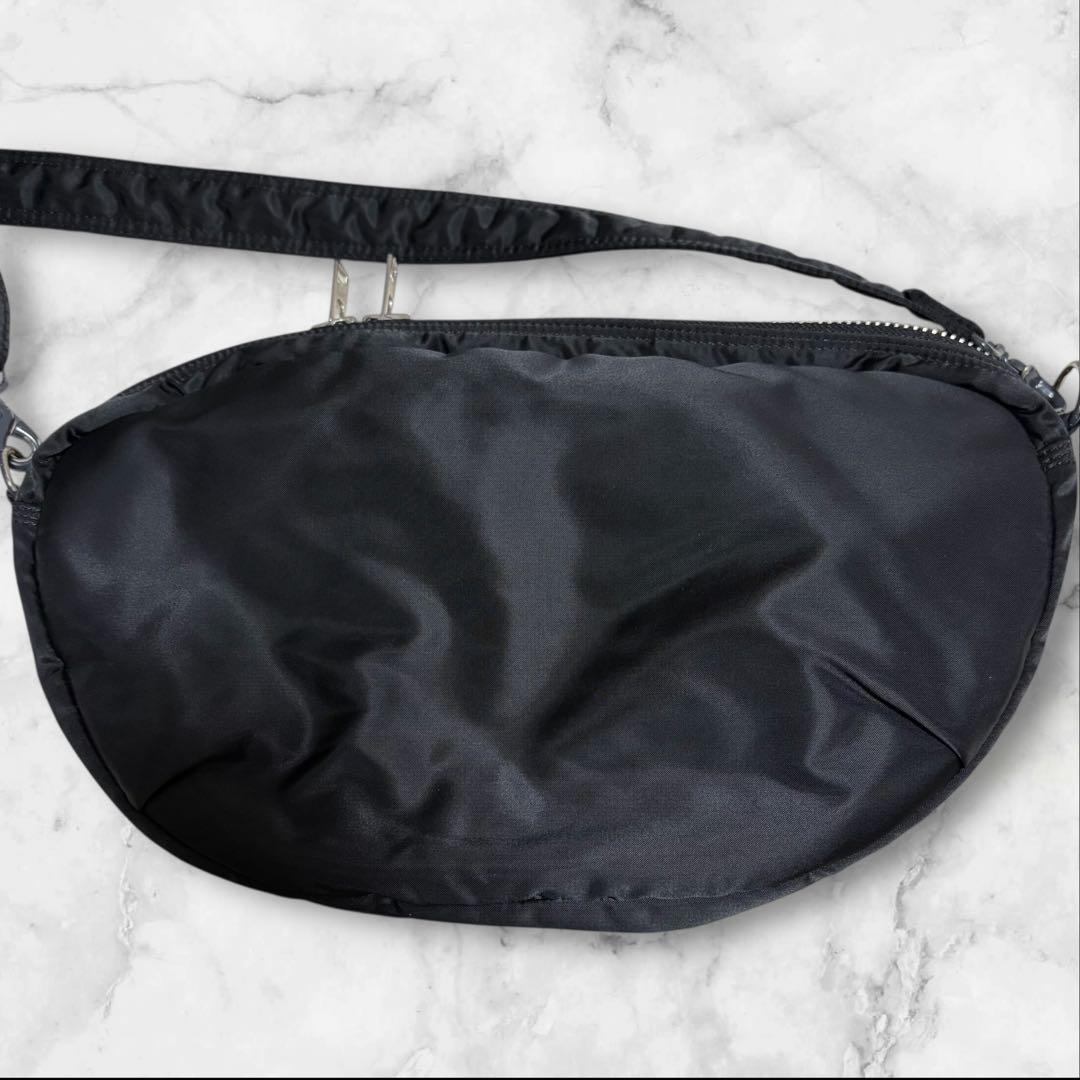 PORTER タンカーショルダーバッグ ハーフムーン 舟形 吉田カバン　オーバル