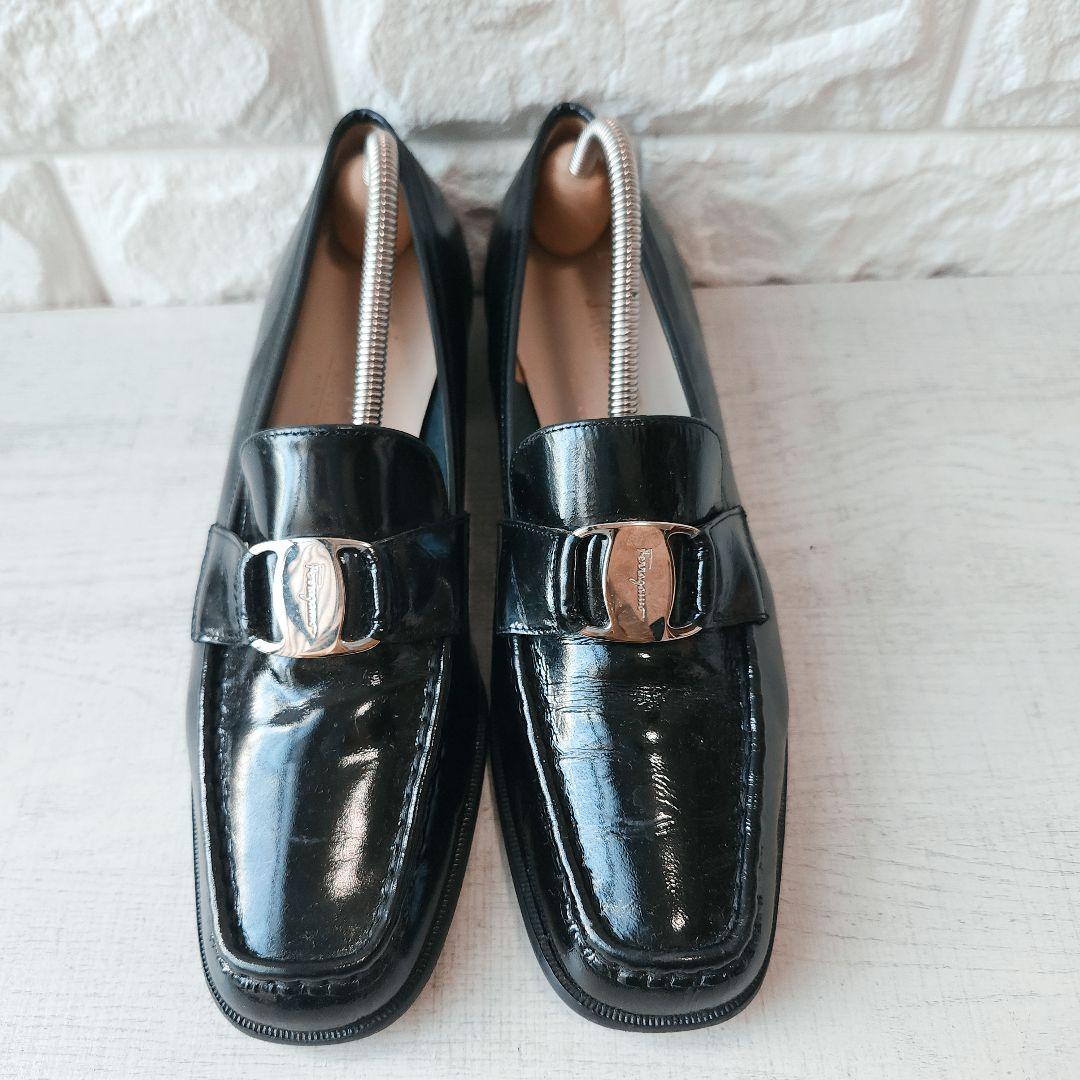 極美品 Salvatore Ferragamo✨ローファー ヴァラ エナメル