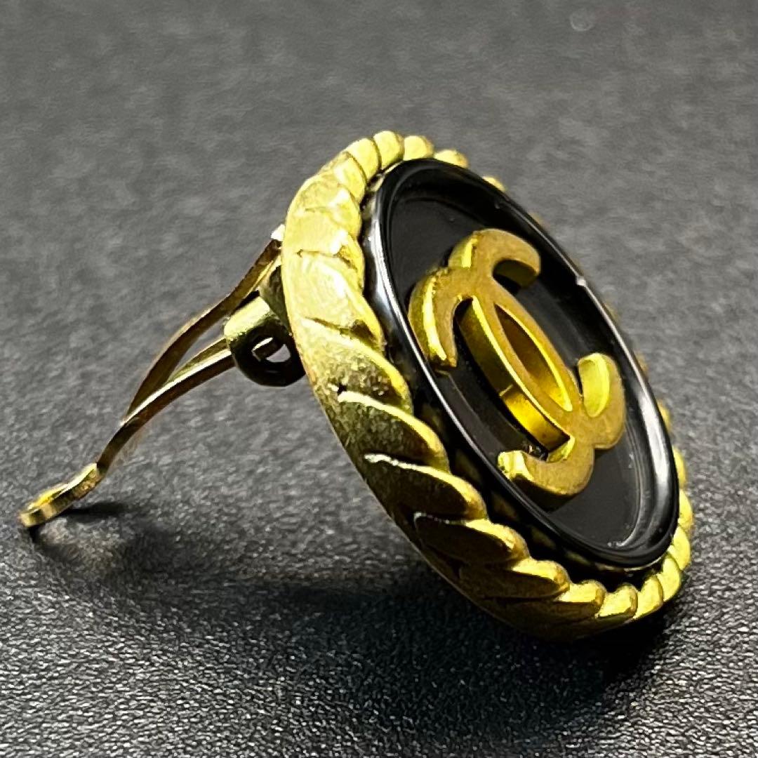 希少 ヴィンテージ 94A シャネル イヤリング ココマーク 金×黒 片耳のみ