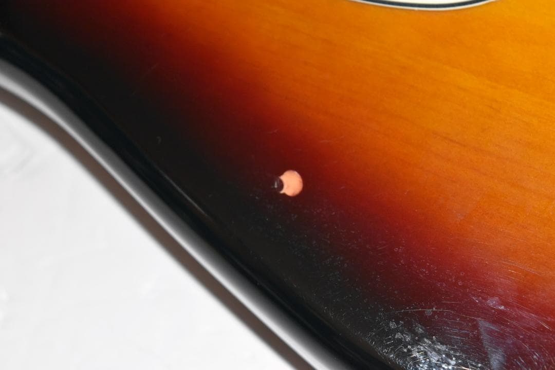 BUSKER'S　Stratocaster　Model