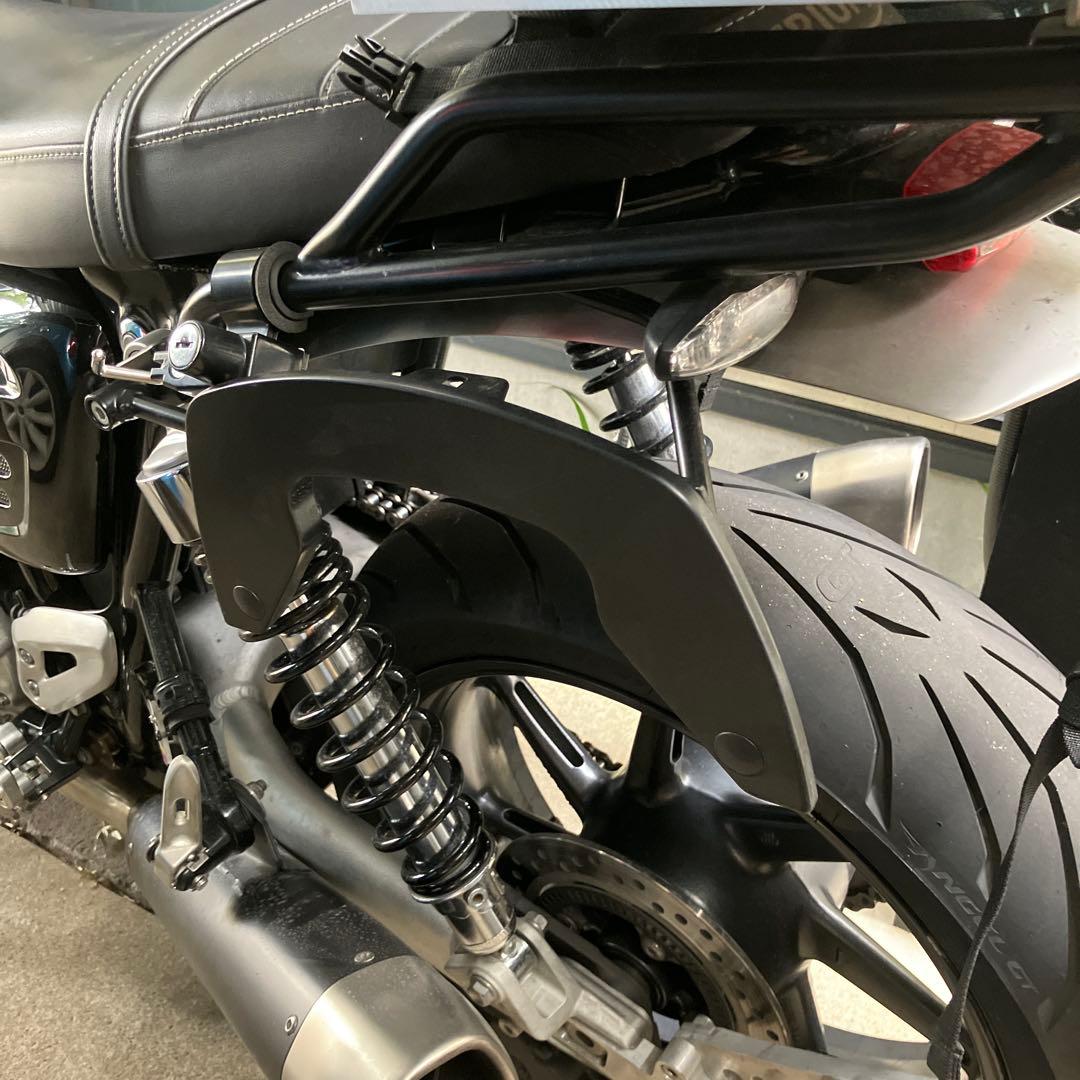 トライアンフ Speed Twin 用 C-Bowシステムキャリア