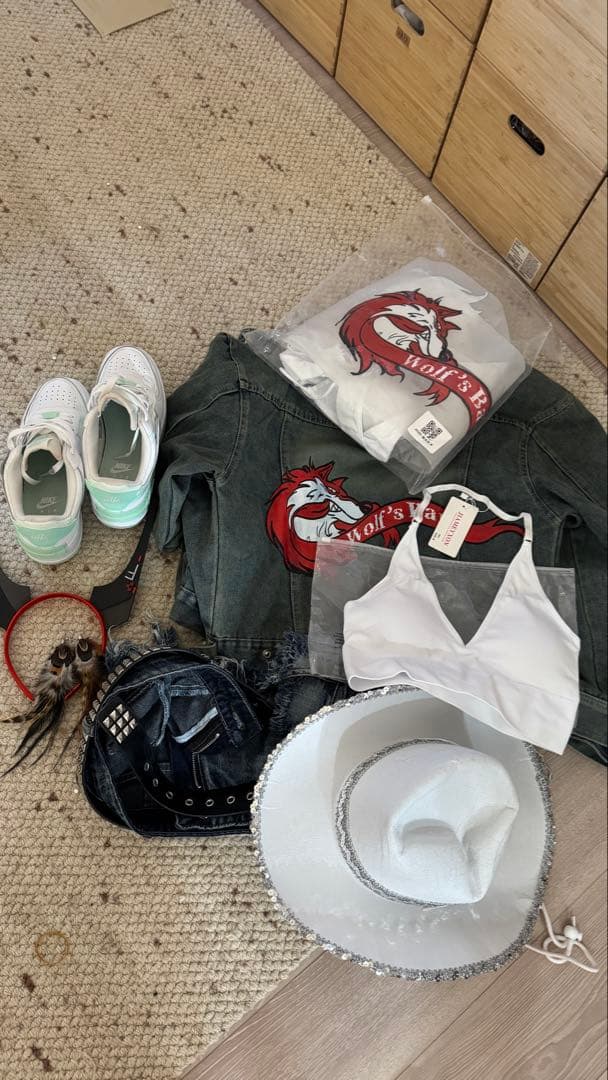 NIKKE レッドフード レトロデイズ　コスプレ　衣装　ウィッグ一式