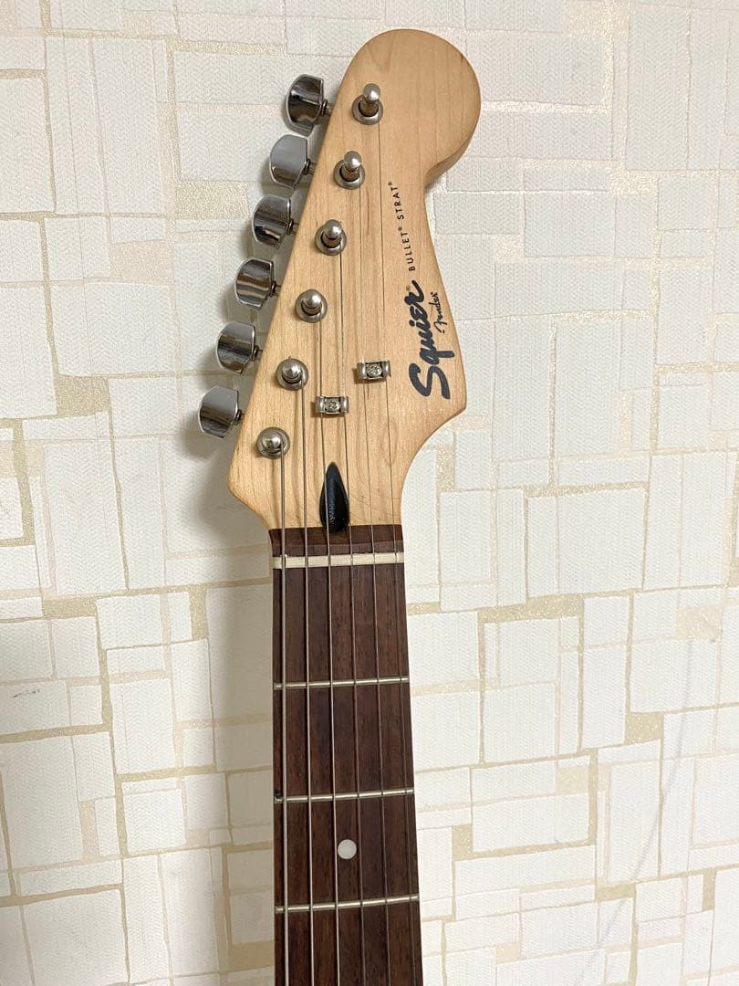 Squier BulletStrat ストラトキャスター ブラック エレキギター