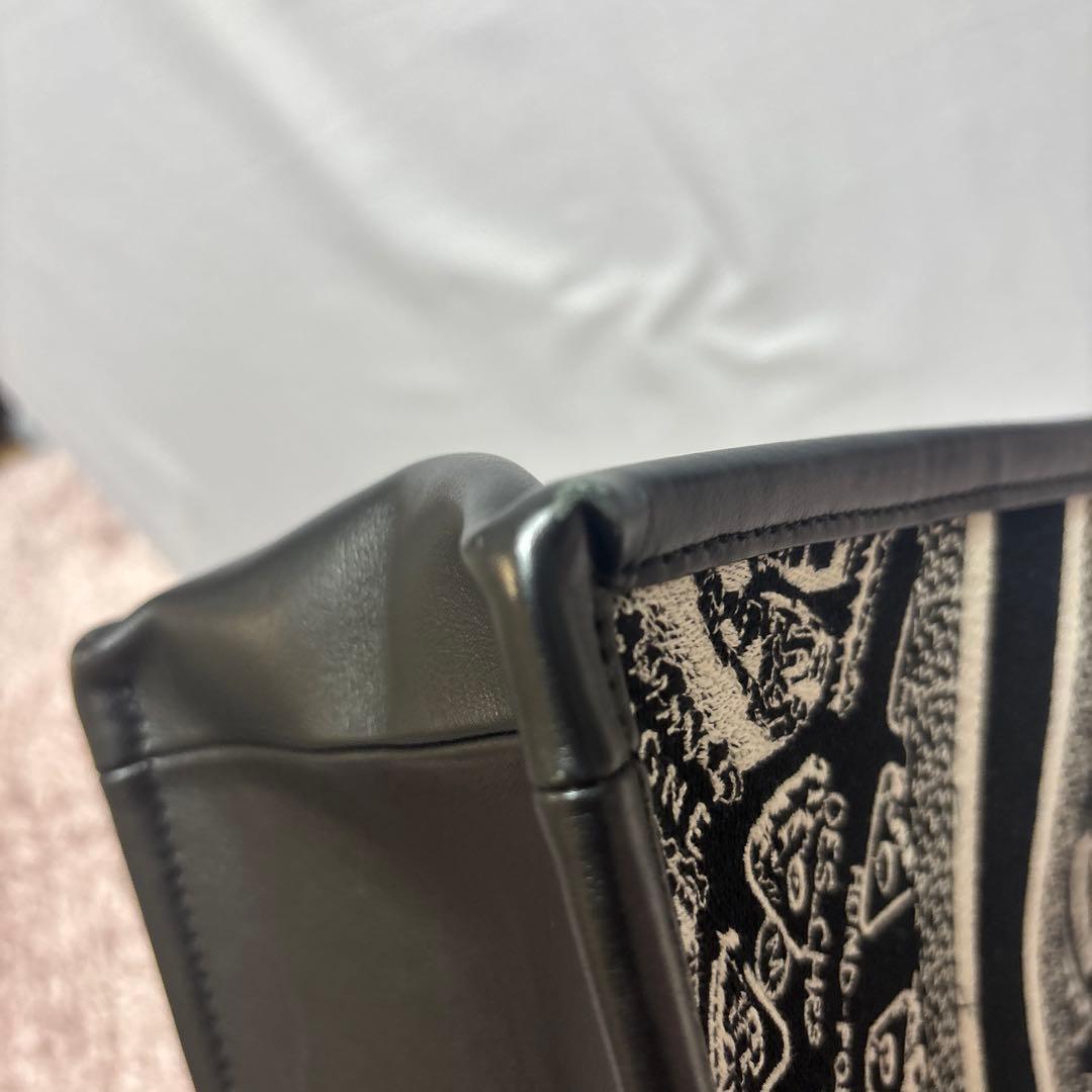 クリスチャンディオール　ブックトート