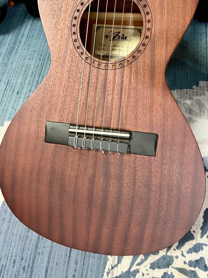 ★最終値下げ★【美品】アリア　ミニギター ASA-18C N ソフトケース付