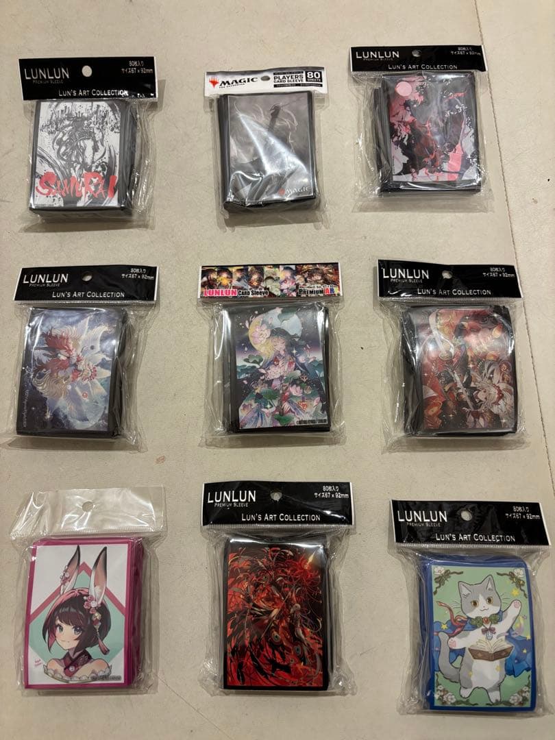 LUNLUN スリーブ 他